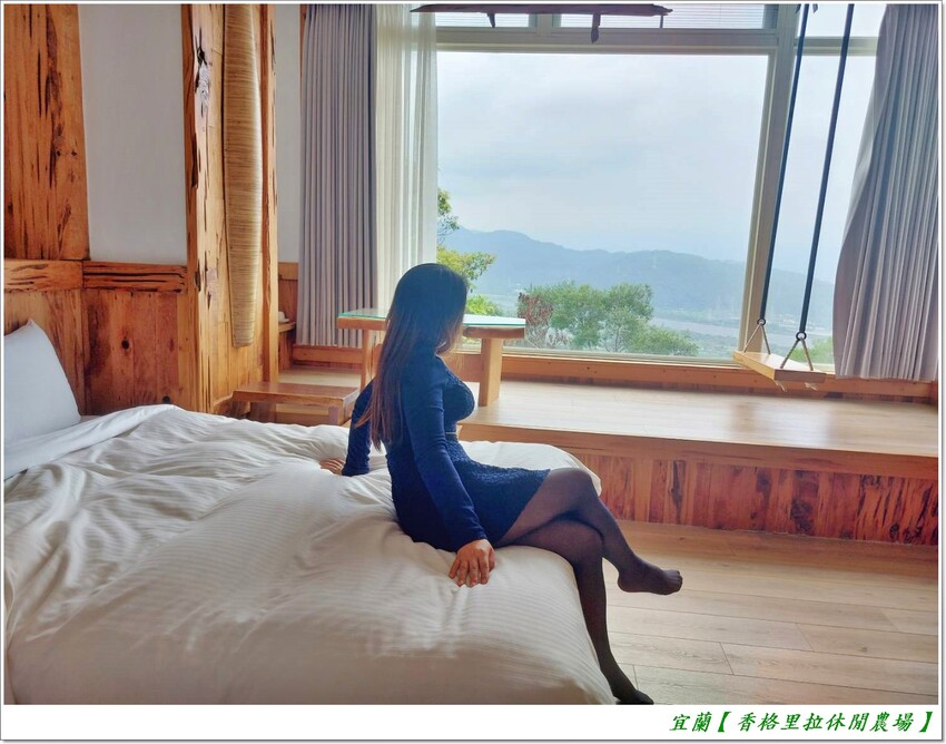 宜蘭【香格里拉休閒農場‧松羅館】田野採菜、狐獴互動餵食體驗、苔蘚生態瓶DIY、傳統童玩以及夜間民俗活動,好宿好玩又有特色餐點跟宵夜,快來入住好好暢玩一番!!