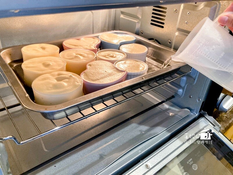 烘焙筆記│焦糖布丁燒,一口吃到焦糖布丁蛋糕的甜蜜點心