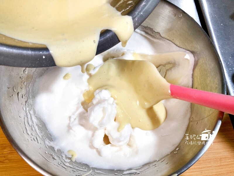 烘焙筆記│焦糖布丁燒,一口吃到焦糖布丁蛋糕的甜蜜點心