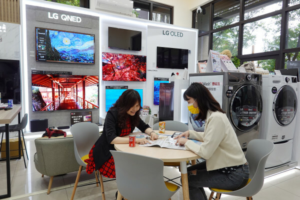 有家電顧問、價格甜甜且家用電器、廚房家電一應俱全的新店品牌家電選物店-怡和家電