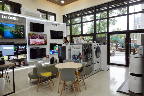 有家電顧問、價格甜甜且家用電器、廚房家電一應俱全的新店品牌家電選物店-怡和家電