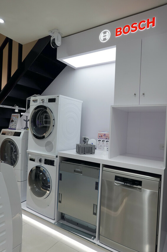 有家電顧問、價格甜甜且家用電器、廚房家電一應俱全的新店品牌家電選物店-怡和家電