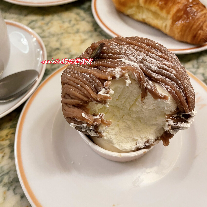 ◎【法國－百年甜點店 安潔莉娜Angelina Paris巴黎本店 】必點Mont-Blanc蒙布朗栗子蛋糕 ！