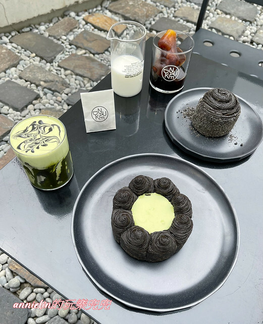 ◎【首爾 (聖水洞) NUDAKE Seongsu】最火的藝術咖啡廳，每桌必點～抹茶熔岩可頌！