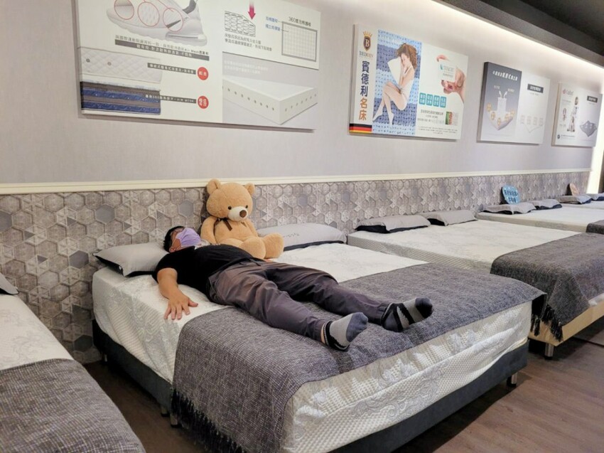 新北床墊｜新北床墊推薦！床墊超市（新店旗艦店）單雙人記憶床墊推薦挑選方法 賓德利名床涼感床墊推薦！ - 奇奇一起玩樂趣