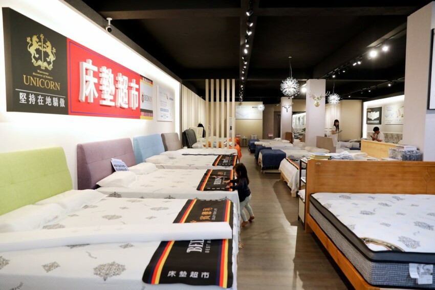 新北床墊｜新北床墊推薦！床墊超市（新店旗艦店）單雙人記憶床墊推薦挑選方法 賓德利名床涼感床墊推薦！ - 奇奇一起玩樂趣