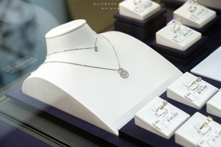 桃園中壢購物中心｜2023母親節就來中壢大江購物中心！一站式滿足聚餐、購物、春夏打卡地標，快樂就是這麼簡