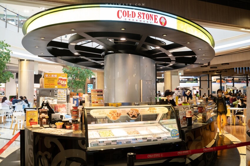 桃園中壢購物中心｜2023母親節就來中壢大江購物中心！一站式滿足聚餐、購物、春夏打卡地標，快樂就是這麼簡