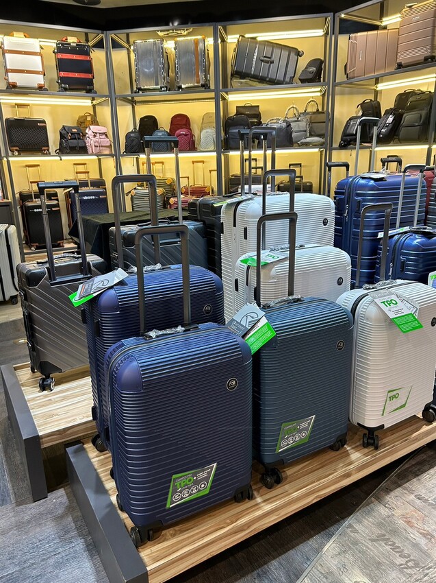 桃園中壢購物中心｜2023母親節就來中壢大江購物中心！一站式滿足聚餐、購物、春夏打卡地標，快樂就是這麼簡