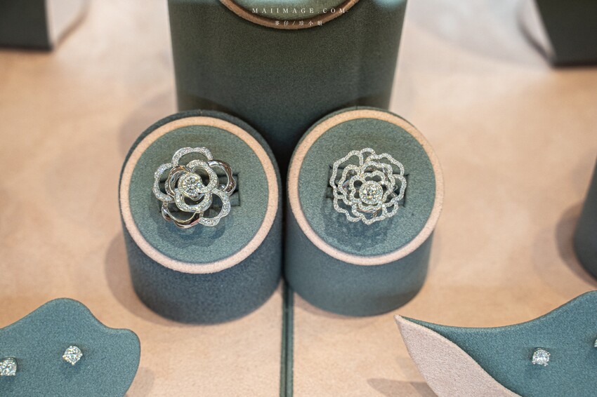 桃園中壢購物中心｜2023母親節就來中壢大江購物中心！一站式滿足聚餐、購物、春夏打卡地標，快樂就是這麼簡