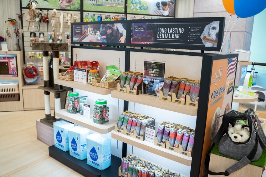 桃園中壢購物中心｜2023母親節就來中壢大江購物中心！一站式滿足聚餐、購物、春夏打卡地標，快樂就是這麼簡