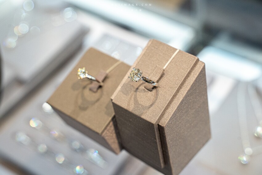 桃園中壢購物中心｜2023母親節就來中壢大江購物中心！一站式滿足聚餐、購物、春夏打卡地標，快樂就是這麼簡