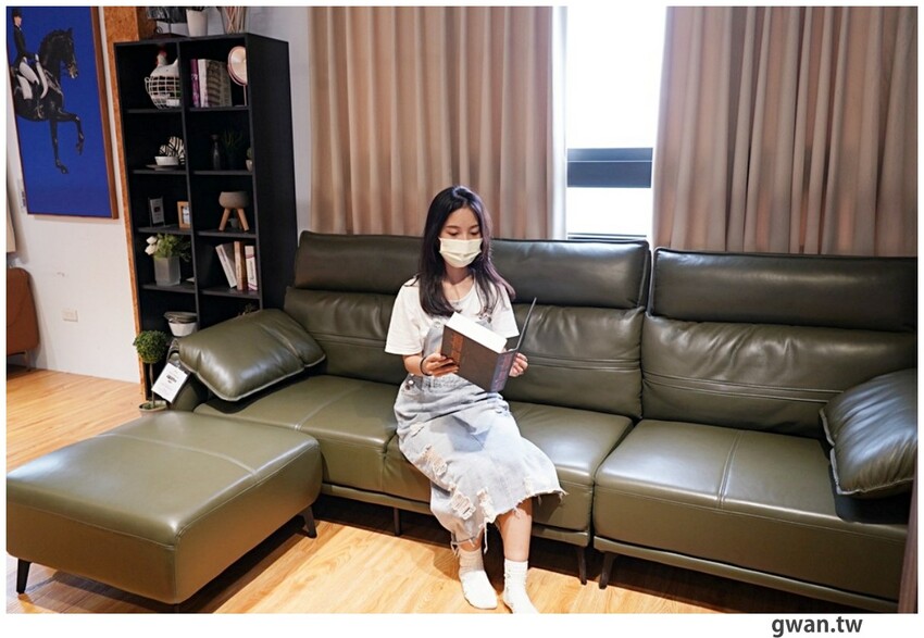 不說以為新景點！白色貨櫃屋網美造景，還可以免費停車