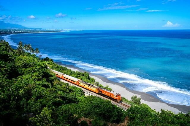 The Movie posters and stills of Taiwan record Movie