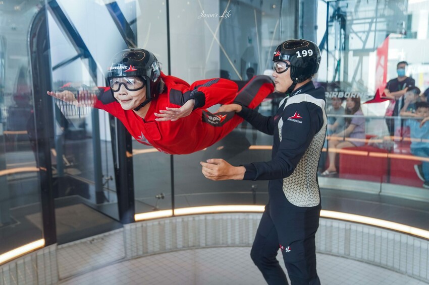 【澳門｜景點】GoAirborne 室内跳傘。葡京人飯店超人氣設施，體驗高空跳傘的刺激感，還可當個飛人