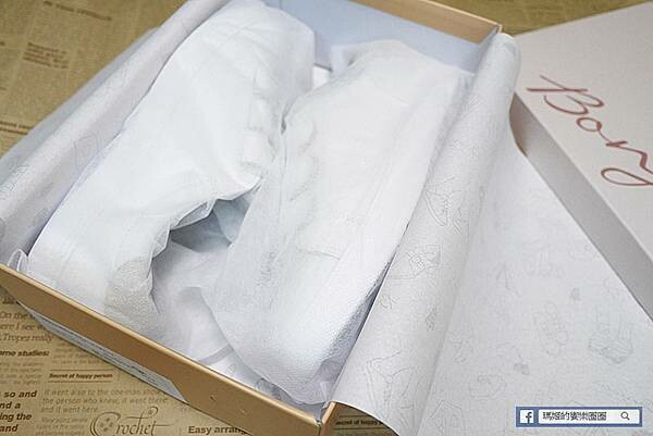 休閒女鞋穿搭分享【Bonjour 】下雨天不怕!3M防水真皮小白鞋-多種穿搭風格好駕馭