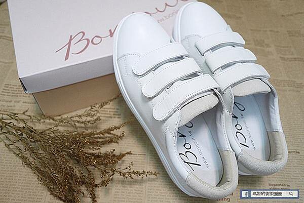 休閒女鞋穿搭分享【Bonjour 】下雨天不怕!3M防水真皮小白鞋-多種穿搭風格好駕馭