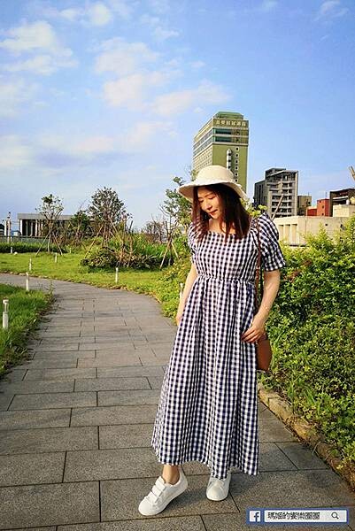 休閒女鞋穿搭分享【Bonjour 】下雨天不怕!3M防水真皮小白鞋-多種穿搭風格好駕馭