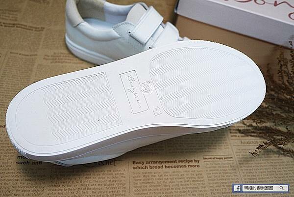 休閒女鞋穿搭分享【Bonjour 】下雨天不怕!3M防水真皮小白鞋-多種穿搭風格好駕馭