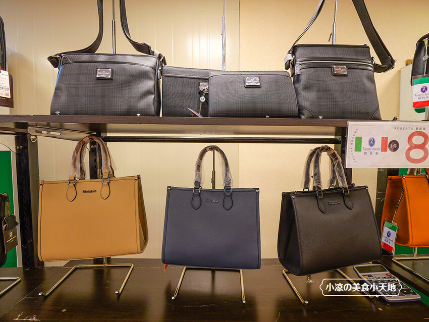 台中禾雅行動館 | 時尚行李箱最低999起,萬國eminent五折起超殺價,限時限量聯名款魔鬼貓行李箱晚來買不到!多款包包390元起,價格實惠好好逛。