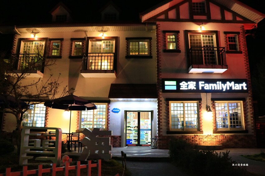 清境農場小瑞士花園‧著名的水上教堂、落羽松步道及綠光森林花園,晚上還有燈光秀 - 敦 小 蓮の食旅錄