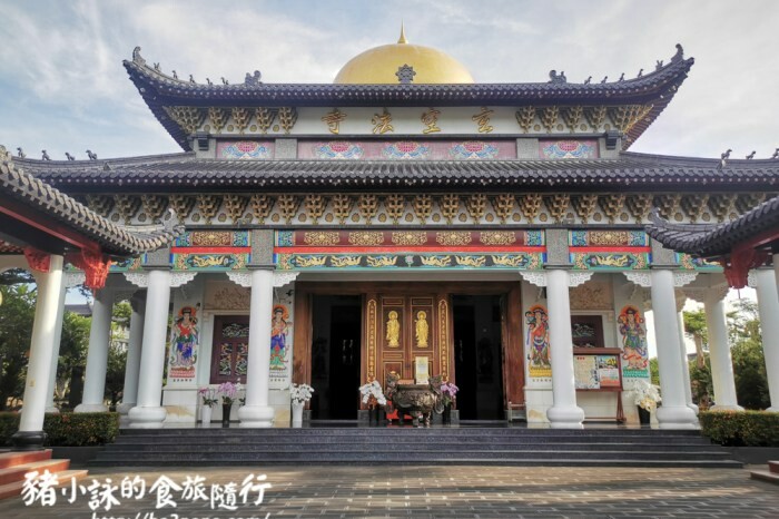 雲林。莿桐》忠雲宮。夢幻粉嫩、粉紫交錯的石斛蘭隧道瀑布