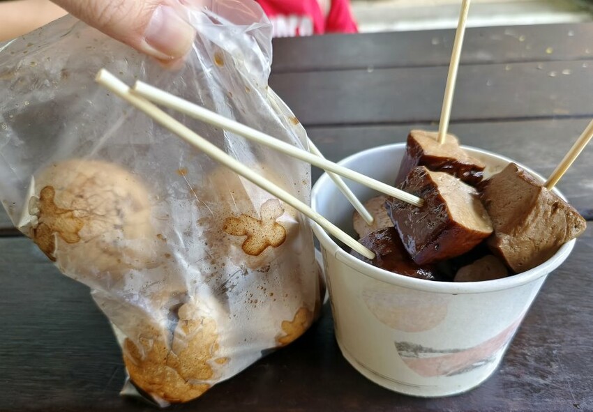 【南投親子景點】鳳凰谷鳥園生態園區.銅板價暢遊溜滑梯、鳥園!