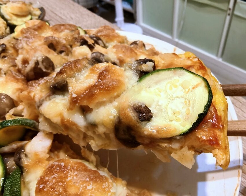 【食譜】高麗菜披薩．無澱粉低醣料理也能邪惡又美味!