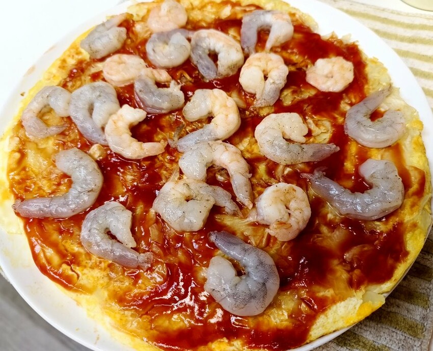 【食譜】高麗菜披薩．無澱粉低醣料理也能邪惡又美味!