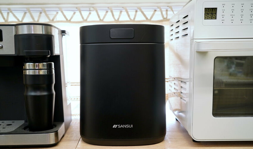 SANSUI山水廚餘機開箱．APP操控、低溫發酵堆肥、烘乾除臭殺菌!