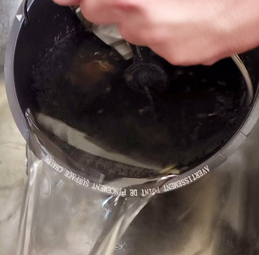 SANSUI山水廚餘機開箱．APP操控、低溫發酵堆肥、烘乾除臭殺菌!