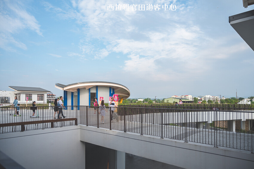 ｜台南景點｜西拉雅風景區官田遊客中心，一望無際大草地還有超好拍梅花鹿地景 - 婷兒旅行地圖