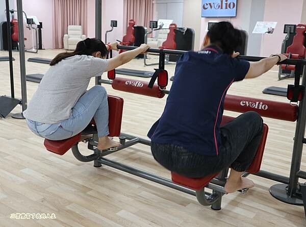 專為女性設計【Evolio 伊麗鷗】39分鐘智能環狀運動 個人專屬歷程紀錄+科技智慧健身器材 有效控管自己的身體