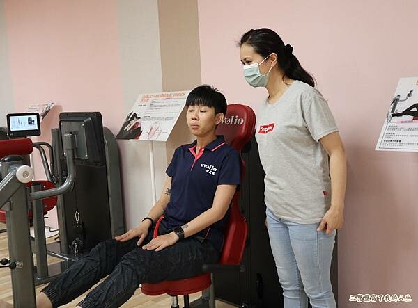 專為女性設計【Evolio 伊麗鷗】39分鐘智能環狀運動 個人專屬歷程紀錄+科技智慧健身器材 有效控管自己的身體