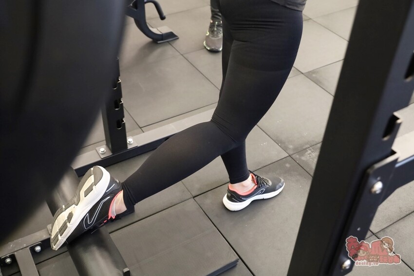 【運動用品】snug強肌力壓縮褲!高透氣抗紫外線,是運動久站好幫手~實穿後心得分享 - 熱血玩台南。跳躍新世界