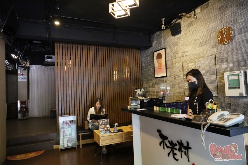 【台南按摩】不老村足體養生會館！台南超高CP值得按摩店，店內竟然還有公仔展示區~ - 熱血玩台南。跳躍新世界