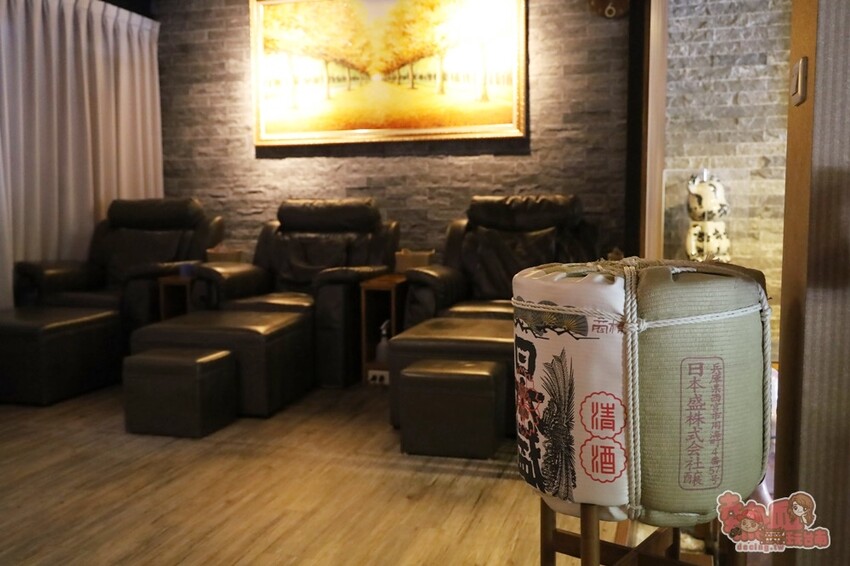 【台南按摩】不老村足體養生會館！台南超高CP值得按摩店，店內竟然還有公仔展示區~ - 熱血玩台南。跳躍新世界