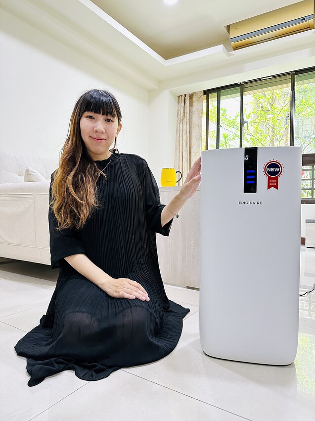 【FRIGIDAIRE富及第】CASR 4.4節能升級款智慧型空氣清淨機FAP-0441HP，負離子雙重過濾，DC直流風扇3+1段式風速調整，過敏兒救星！隨時把控空氣品質，髒空氣通通一網打盡！