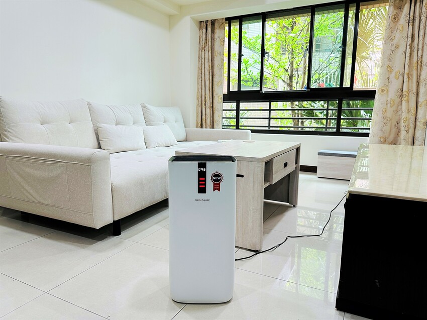 【FRIGIDAIRE富及第】CASR 4.4節能升級款智慧型空氣清淨機FAP-0441HP，負離子雙重過濾，DC直流風扇3+1段式風速調整，過敏兒救星！隨時把控空氣品質，髒空氣通通一網打盡！