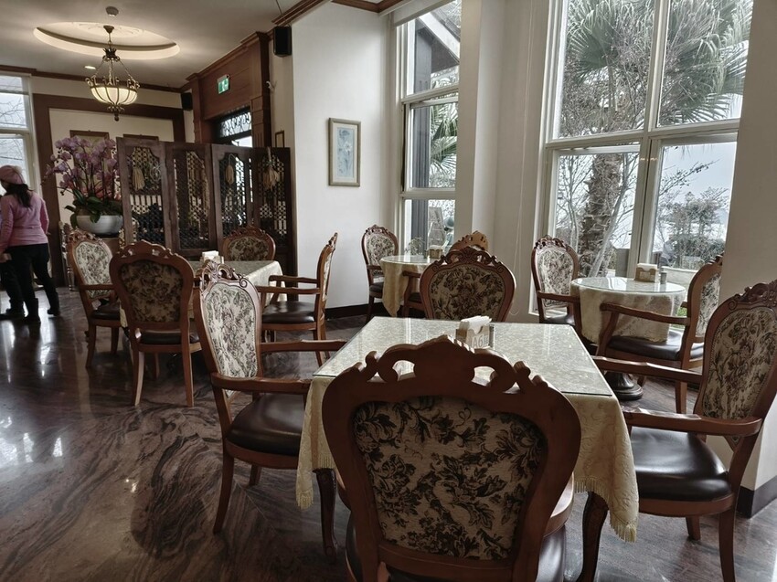 25198.jpg - 【新竹.五峰】山上人家景觀餐廳+鵝公髻山小百岳no.31沿路櫻花李花雲海賞不停