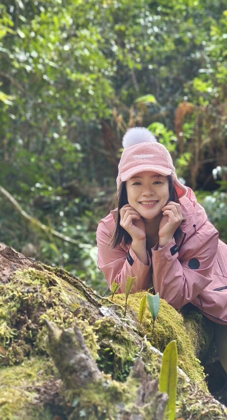 25211.jpg - 【新竹.五峰】山上人家景觀餐廳+鵝公髻山小百岳no.31沿路櫻花李花雲海賞不停