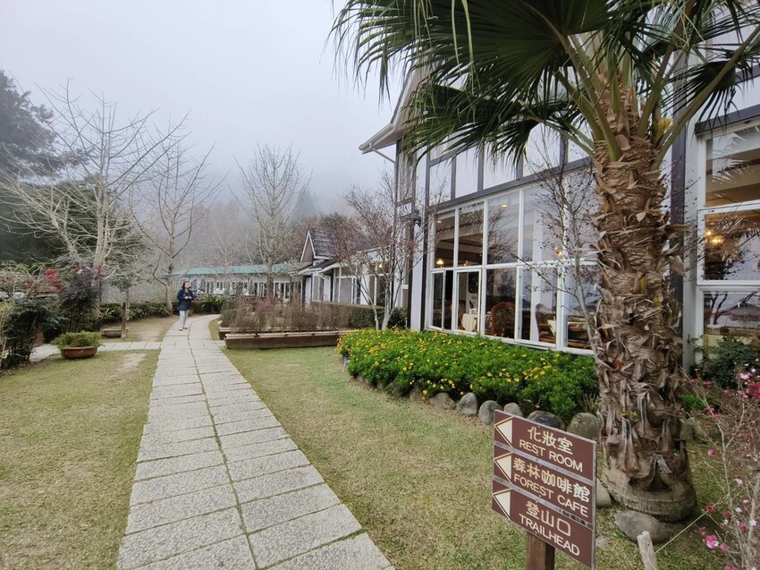 25193.jpg - 【新竹.五峰】山上人家景觀餐廳+鵝公髻山小百岳no.31沿路櫻花李花雲海賞不停