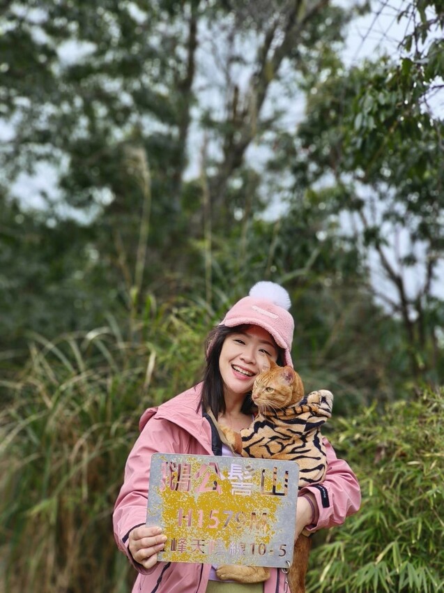 25201.jpg - 【新竹.五峰】山上人家景觀餐廳+鵝公髻山小百岳no.31沿路櫻花李花雲海賞不停