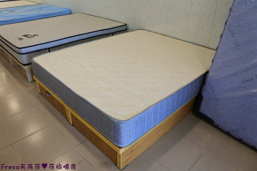 台中神岡床墊【方城市居家生活館-床墊專家 】 小資家庭最愛!萬元有找自家品牌MIT床墊│石墨烯表布軟Q透氣床墊│神岡旗艦店│台中床墊 - Fresa芙芮莎♥莎旅憶食