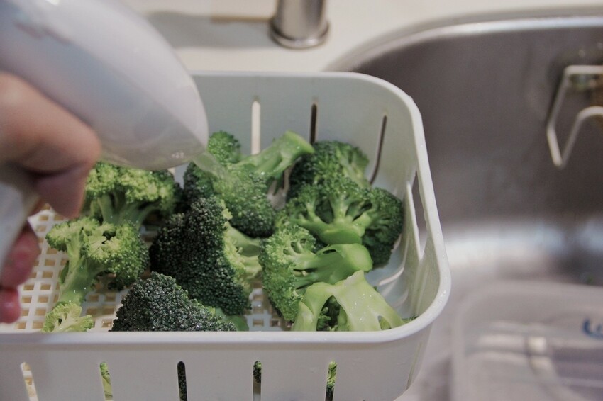 用健康環保的ENOZO鑽石臭氧水機,取代瓶瓶罐罐酒精、清潔劑,還原純淨生活!