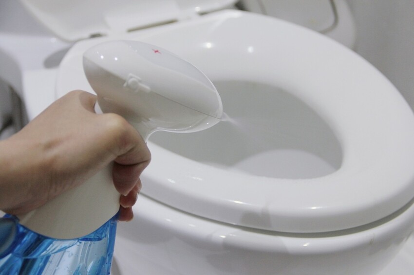 用健康環保的ENOZO鑽石臭氧水機,取代瓶瓶罐罐酒精、清潔劑,還原純淨生活!