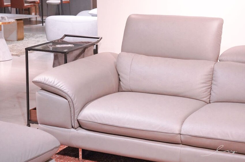 晶華傢俱洲際店 | 台中家具推薦,百款平價精品床墊沙發任君挑選,還有哺乳媽媽必推的沃荷電動單人沙發哦~ - 艾薇覓食趣