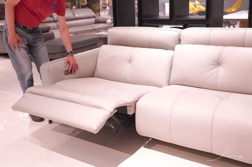 晶華傢俱洲際店 | 台中家具推薦,百款平價精品床墊沙發任君挑選,還有哺乳媽媽必推的沃荷電動單人沙發哦~ - 艾薇覓食趣