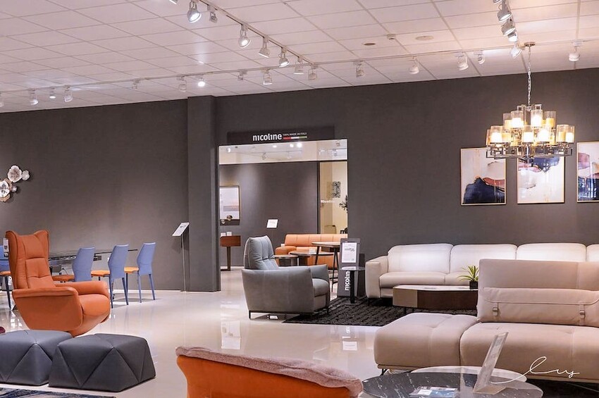 晶華傢俱洲際店 | 台中家具推薦,百款平價精品床墊沙發任君挑選,還有哺乳媽媽必推的沃荷電動單人沙發哦~ - 艾薇覓食趣