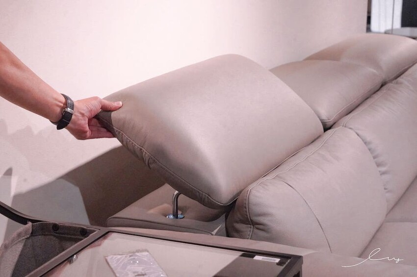 晶華傢俱洲際店 | 台中家具推薦,百款平價精品床墊沙發任君挑選,還有哺乳媽媽必推的沃荷電動單人沙發哦~ - 艾薇覓食趣